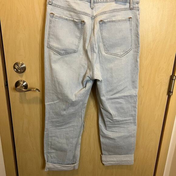 Abercrombie & Fitch The 90’s Straight Ultra High Rise Jeans - Picture 6 of 6
